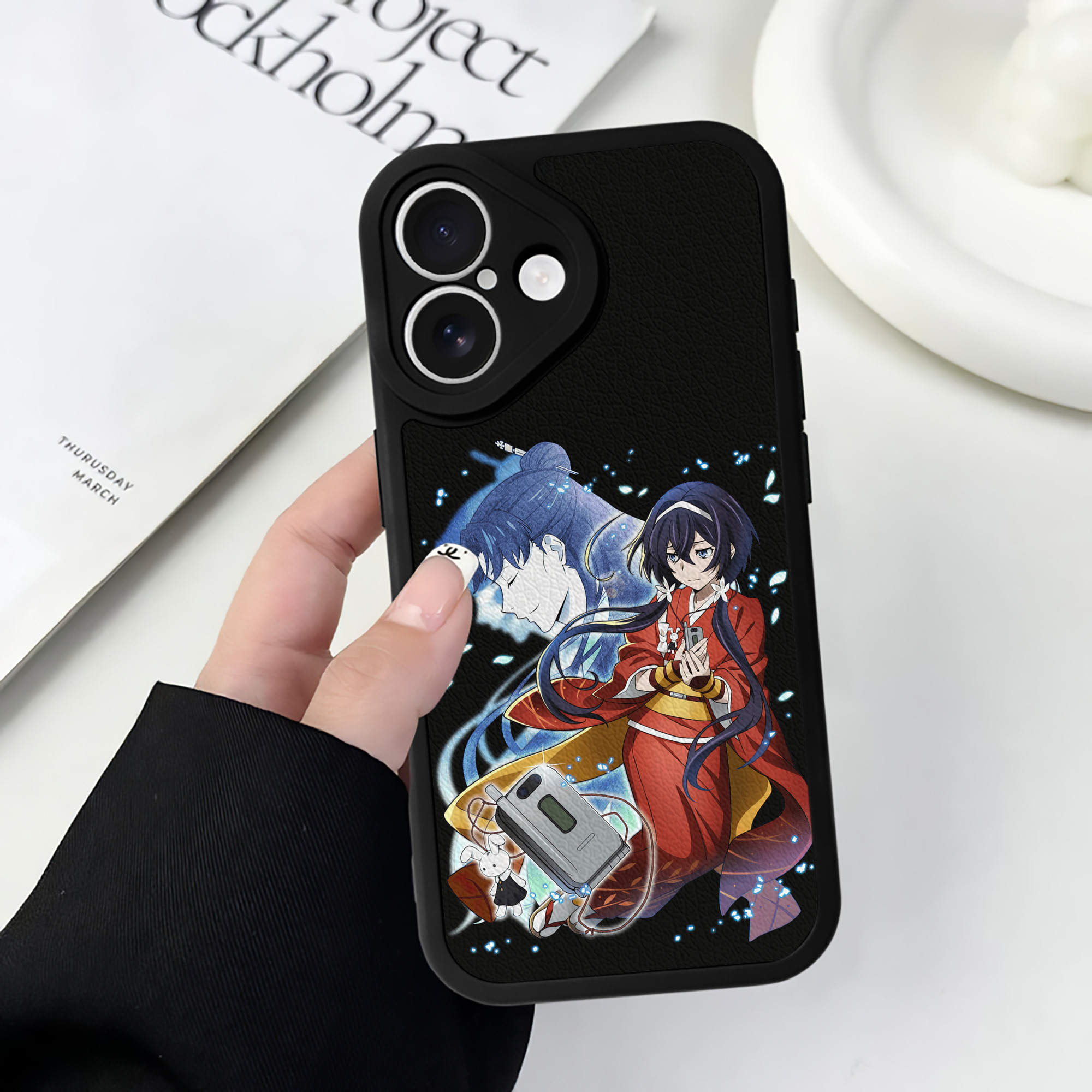 （画像用） 文豪ストレイドッグス Bungo Stray Dogs 【iPhone 16シリーズ対応】シリコンスマホケース（レザー調） 材質：シリコン
